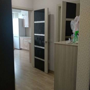 Сдается 1-комнатная квартира, 42 м²