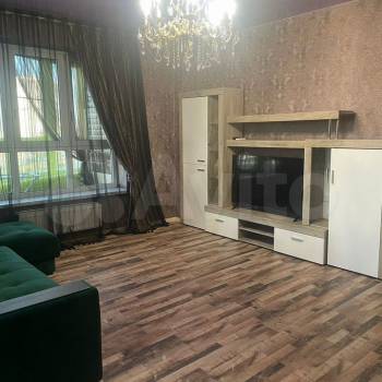 Сдается 2-х комнатная квартира, 70 м²