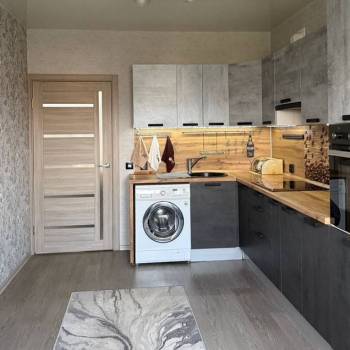 Продается 1-комнатная квартира, 50,6 м²