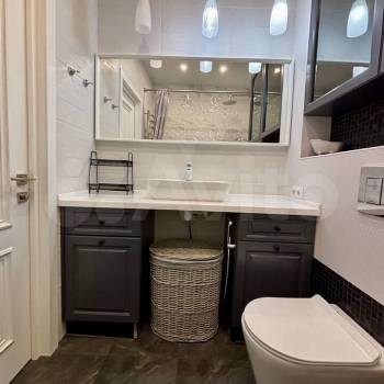 Продается 2-х комнатная квартира, 56 м²