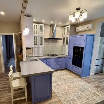 Продается 2-х комнатная квартира, 56 м²