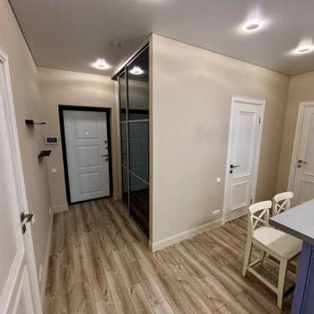 Продается 2-х комнатная квартира, 56 м²