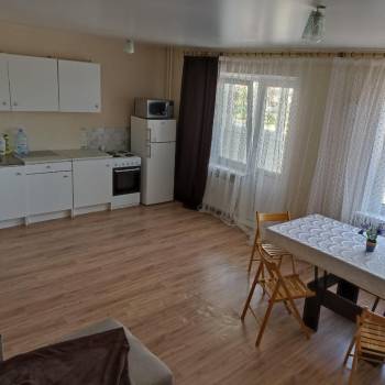 Сдается Многокомнатная квартира, 70 м²