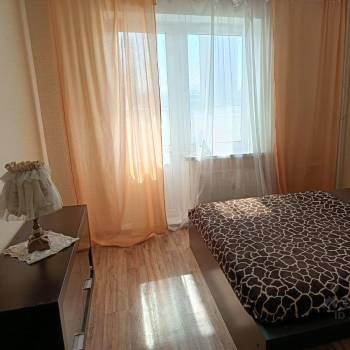 Сдается Многокомнатная квартира, 70 м²