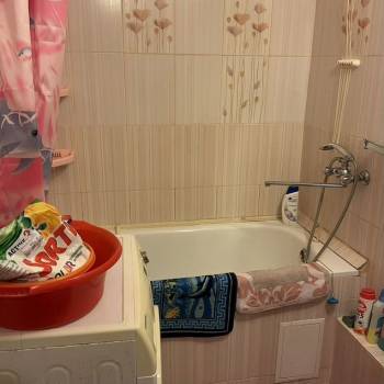 Продается 1-комнатная квартира, 32 м²