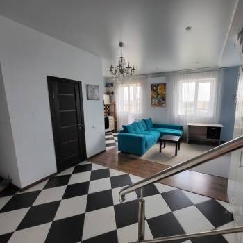 Сдается 2-х комнатная квартира, 73 м²