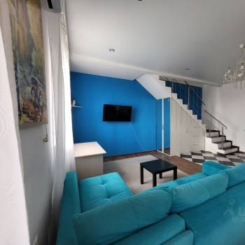 Продается 2-х комнатная квартира, 76 м²