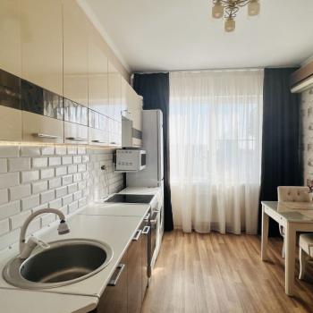Продается 1-комнатная квартира, 37,5 м²