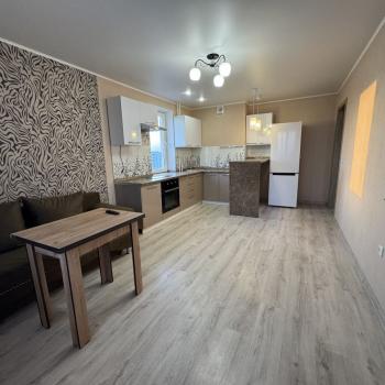 Сдается 1-комнатная квартира, 51 м²