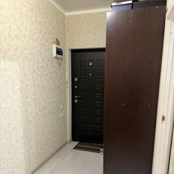 Сдается 1-комнатная квартира, 48 м²