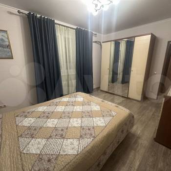 Сдается 2-х комнатная квартира, 64 м²