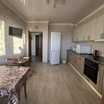 Сдается 2-х комнатная квартира, 64 м²