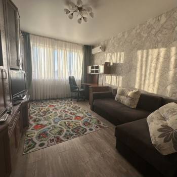 Сдается 2-х комнатная квартира, 64 м²