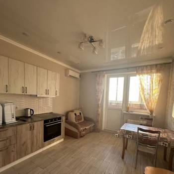 Сдается 2-х комнатная квартира, 64 м²