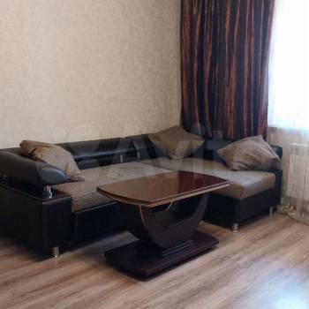 Сдается 1-комнатная квартира, 42 м²