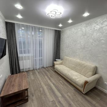 Сдается 1-комнатная квартира, 39 м²