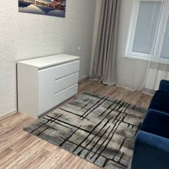 Продается 1-комнатная квартира, 36 м²