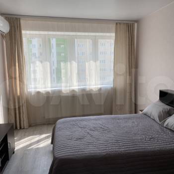 Продается 1-комнатная квартира, 44 м²