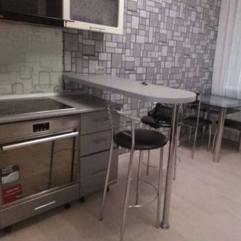 Сдается 1-комнатная квартира, 45 м²