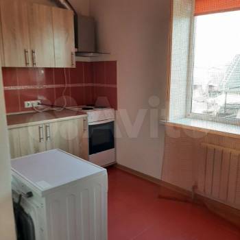 Сдается 1-комнатная квартира, 38 м²