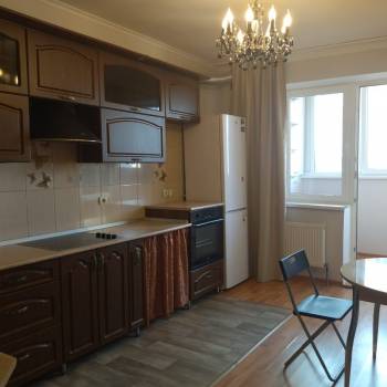 Сдается 2-х комнатная квартира, 70 м²