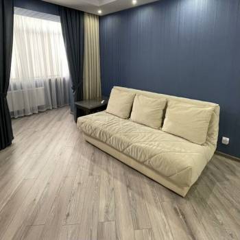 Сдается 1-комнатная квартира, 38 м²