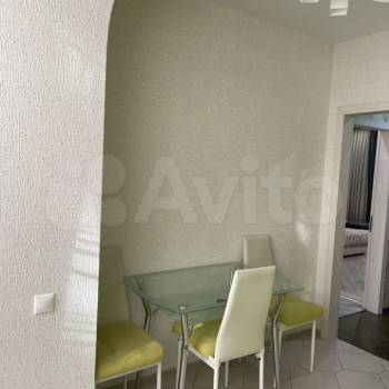 Сдается 1-комнатная квартира, 38 м²