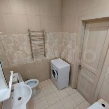 Сдается 1-комнатная квартира, 45 м²