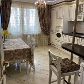 Продается 2-х комнатная квартира, 70 м²