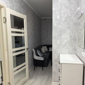 Сдается 1-комнатная квартира, 39 м²