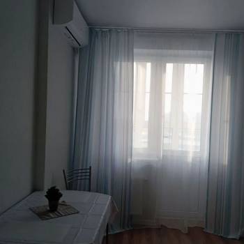 Сдается 1-комнатная квартира, 46 м²