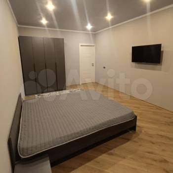 Сдается 2-х комнатная квартира, 69,9 м²