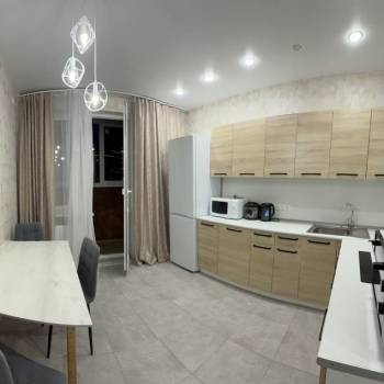 Сдается 2-х комнатная квартира, 55 м²