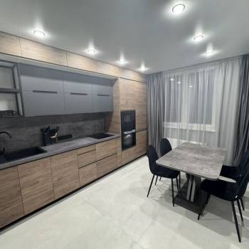 Сдается 2-х комнатная квартира, 58 м²