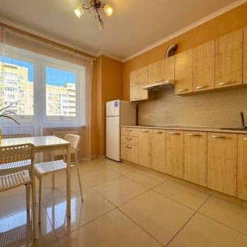 Сдается 1-комнатная квартира, 37 м²