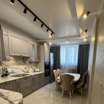 Сдается 1-комнатная квартира, 45 м²