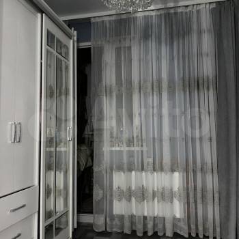 Продается 1-комнатная квартира, 42 м²