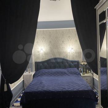 Продается 1-комнатная квартира, 42 м²