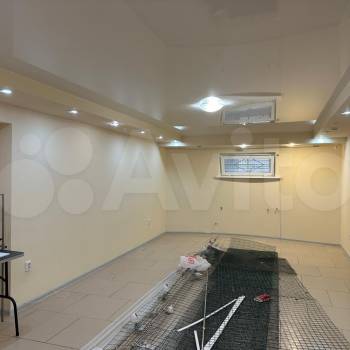 Продается Нежилое помещение, 267 м²