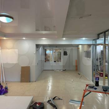 Продается Нежилое помещение, 267 м²