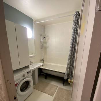 Сдается 2-х комнатная квартира, 70 м²