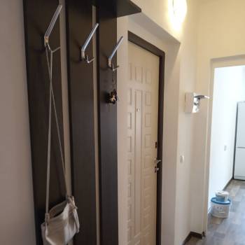 Продается 1-комнатная квартира, 35 м²