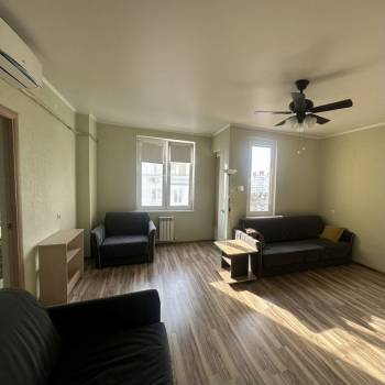 Продается 1-комнатная квартира, 38,2 м²