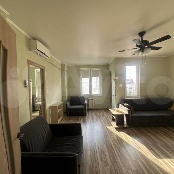 Продается 1-комнатная квартира, 38,2 м²