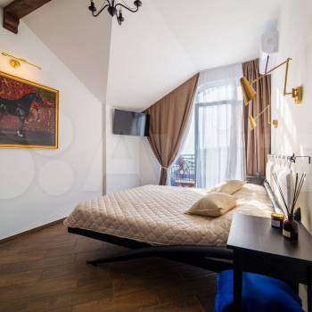 Продается 1-комнатная квартира, 40 м²