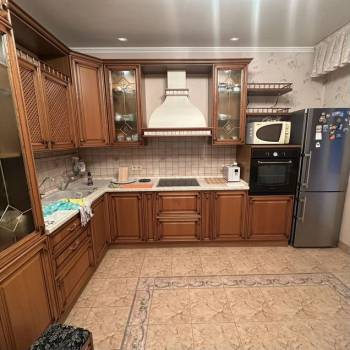 Сдается 2-х комнатная квартира, 74 м²