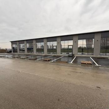 Сдается Нежилое помещение, 1000 м²