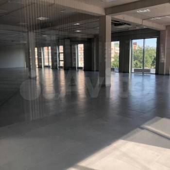 Сдается Торговое помещение, 360 м²