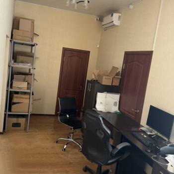 Сдается Нежилое помещение, 93 м²