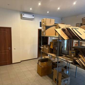 Сдается Нежилое помещение, 93 м²